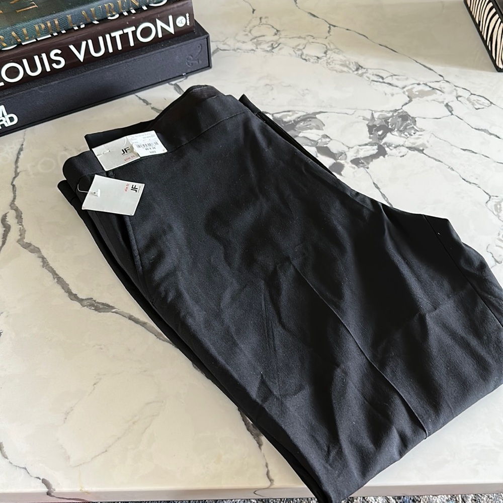 NWT J.Ferrar slim fit flat front black pants